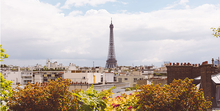 Petit dej' avec vue sur la Tour Eiffel