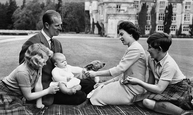 Se faire réinviter avec ses enfants en 8 leçons